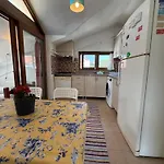Sahil Apartman *